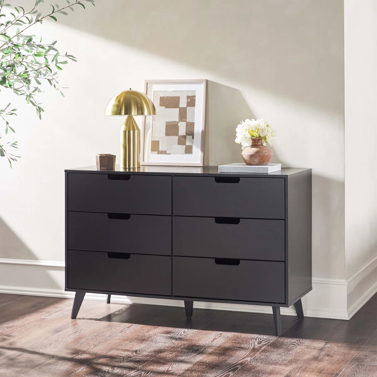 Cassaro 6 Drawer Dresser 4 Cassaro 6 Drawer Dresser - Image 4